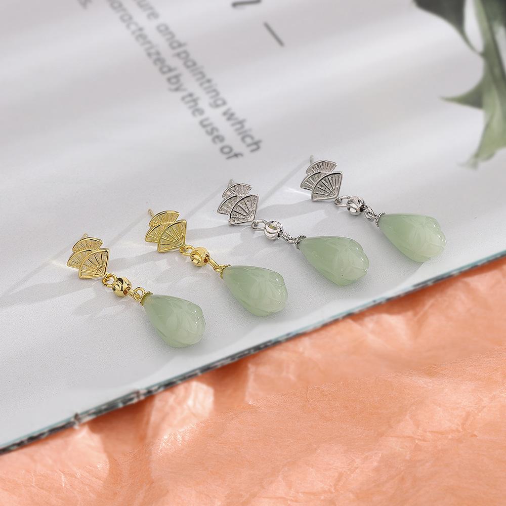 Kar Manzaralı Resim Yelpaze Hetian Yeşimi Küpeler Klasik Uzun Yang Mi Aynı Küpeler Peri Zarif Jasper Yelpaze Saçaklı Küpeler