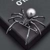 European & American Spider Brooch: Cute, High-End Animal Pin for Clothing Accessories