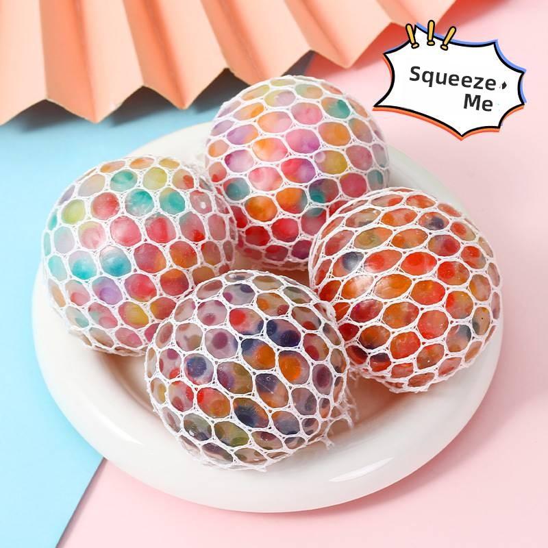 Grape Stress Relief Ball Nausea Toy for Adults Creative Design Toy for Pressure Relief And Children s Squeezing Fun