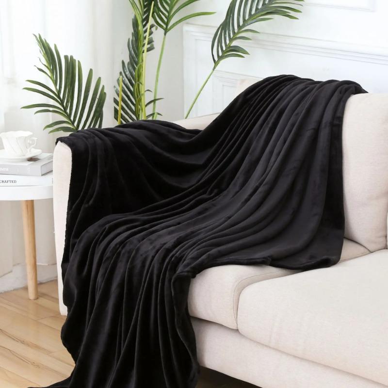 1pc Coral Fleece Blanket Simple Grey Blanket Soft Warm Throw Nap Blanket for Sofa Bed Camping Trip Office Pet Dog