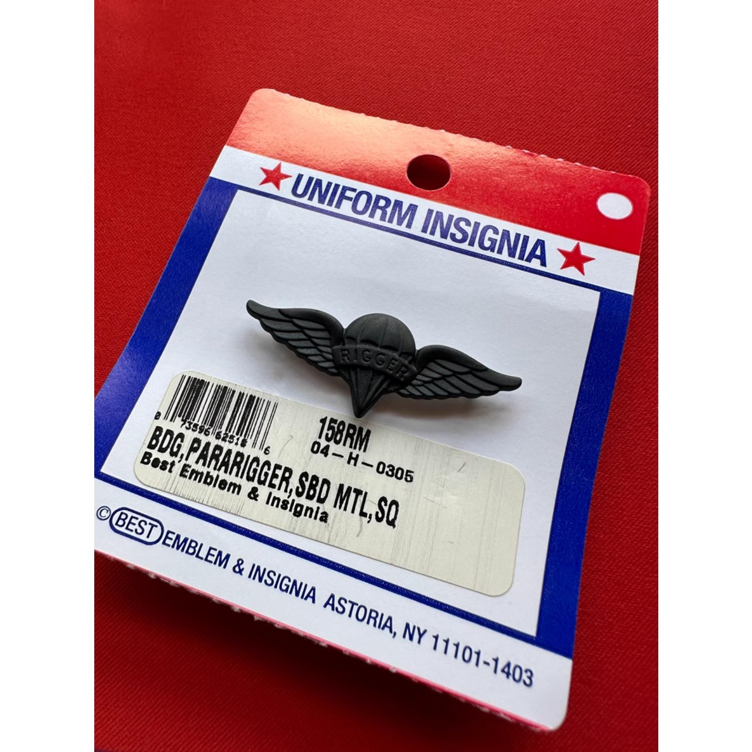 

В США выдан значок USGI для такелажных машин с пониженным зрением