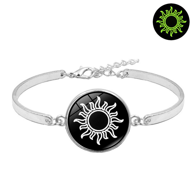 

Браслет «Любовь Луны и Солнца», светящийся в темноте, модный, с камнем времени, нежный маленький подарок для женщин