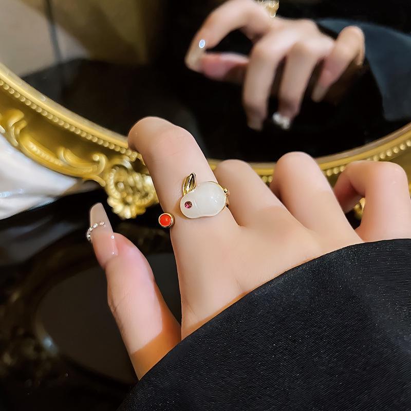 2024 Jade Rabbit Ring for Women: Zodiac-Inspired Retro Chinese Style, Popular with Internet Celebrities