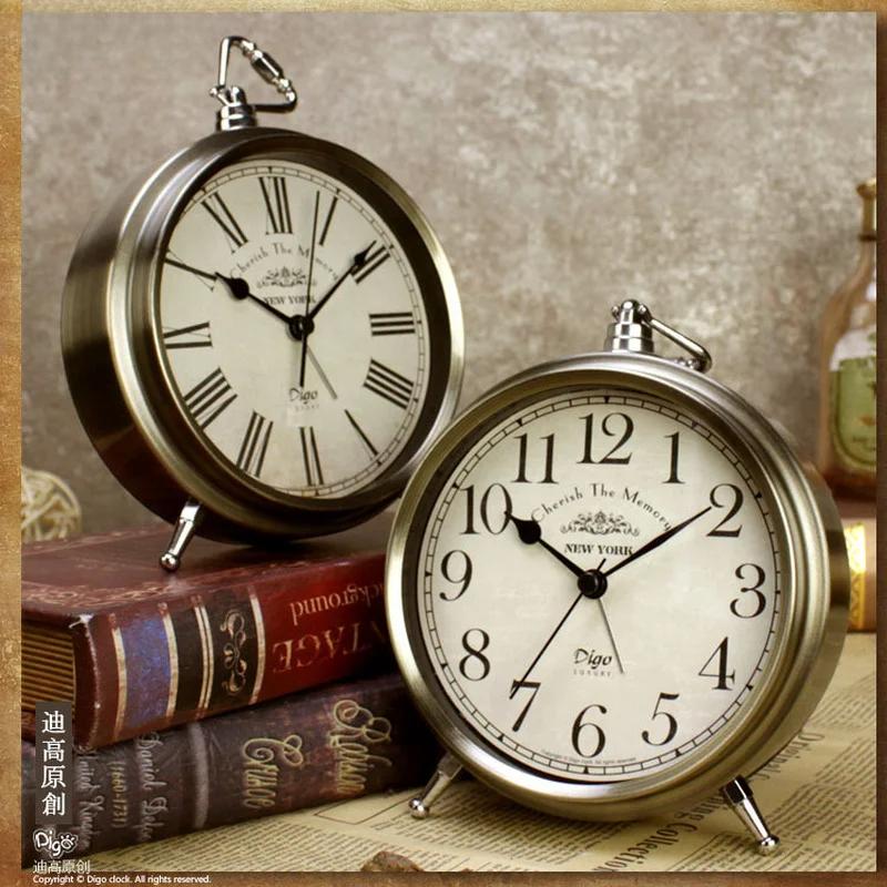 Retro Prosty Studencki Akademik Biurkowy Budzik Rzemiosło Metalowe Salon Sypialnia Cichy Budzik Dekoracja Domu