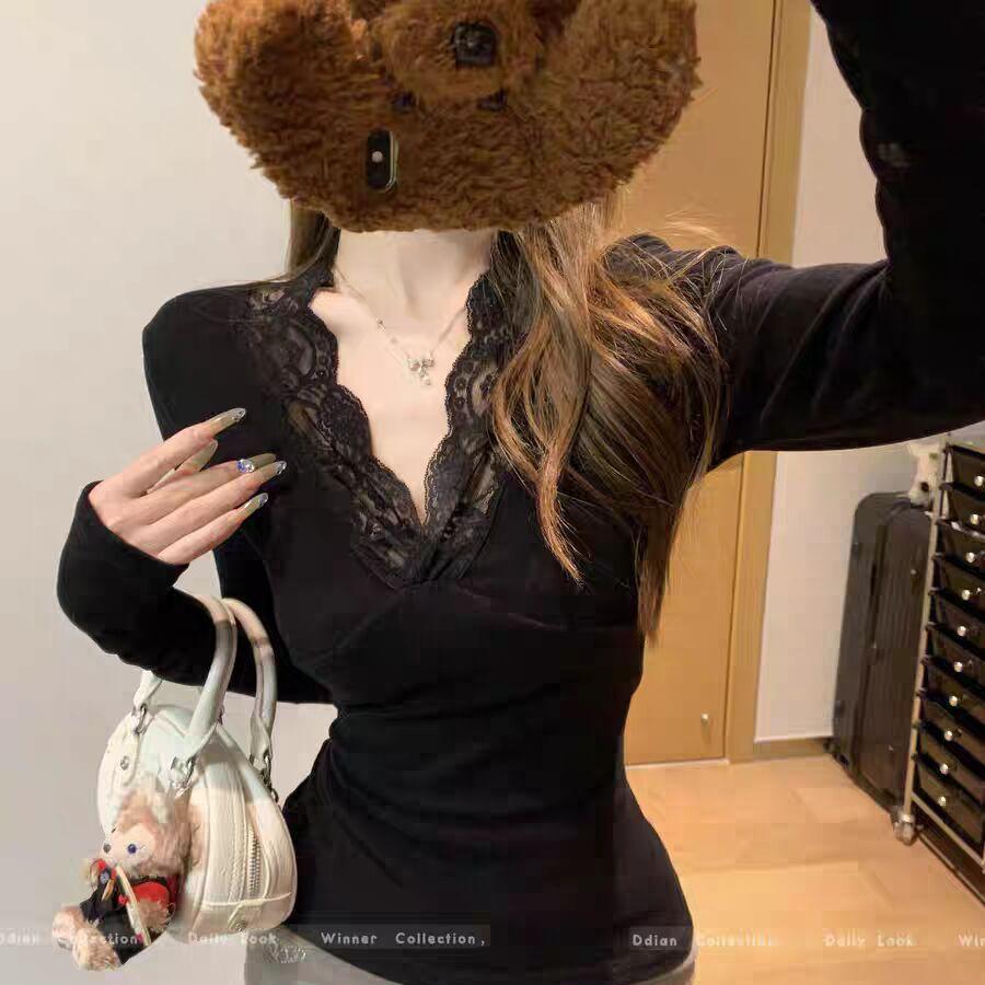 Lace V-neck bottoming shirt women's autumn and winter German velvet warm inner long-sleeved niche top slim-fitting short