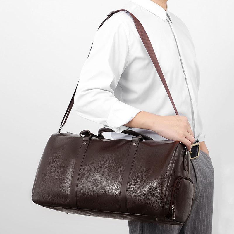Large Capacity Men's Trip Bag Waterproof Man Travel Shoulder Bag Multi-functional Dry/Wet Separation Crossbody Bags