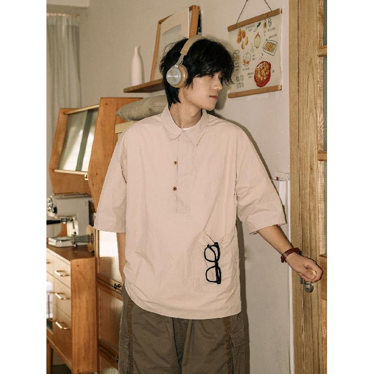 Poloshirt mit Kragen und kurzen Ärmeln, Herren Kurzarmhemd, Nischendesign, Minimalistisches Hemd, College-Oberteil für Paare