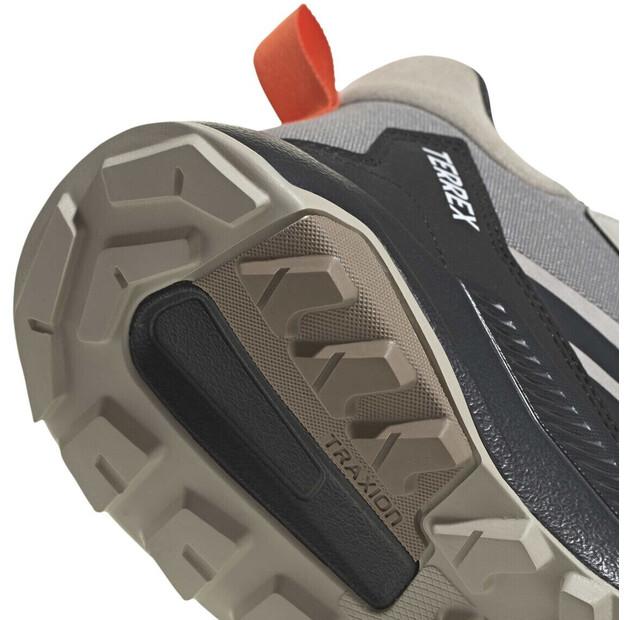 Треккинговые ботинки Adidas Terrex Anylander Leather Mid Climaproof