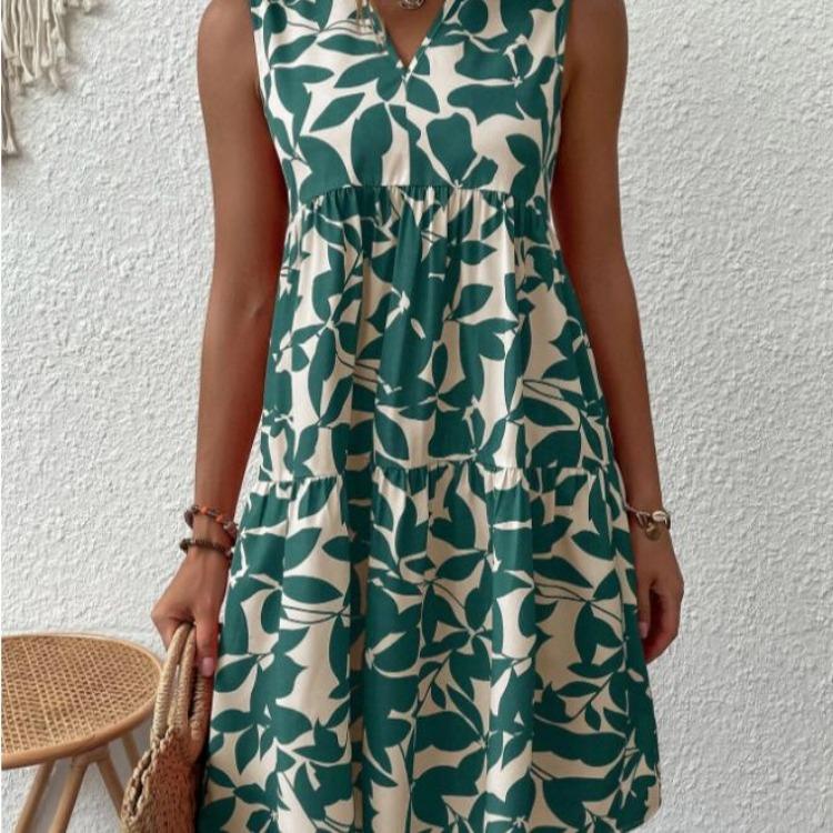 Fashion Bohemian Dress Women Printed V Loose Pleated Neck