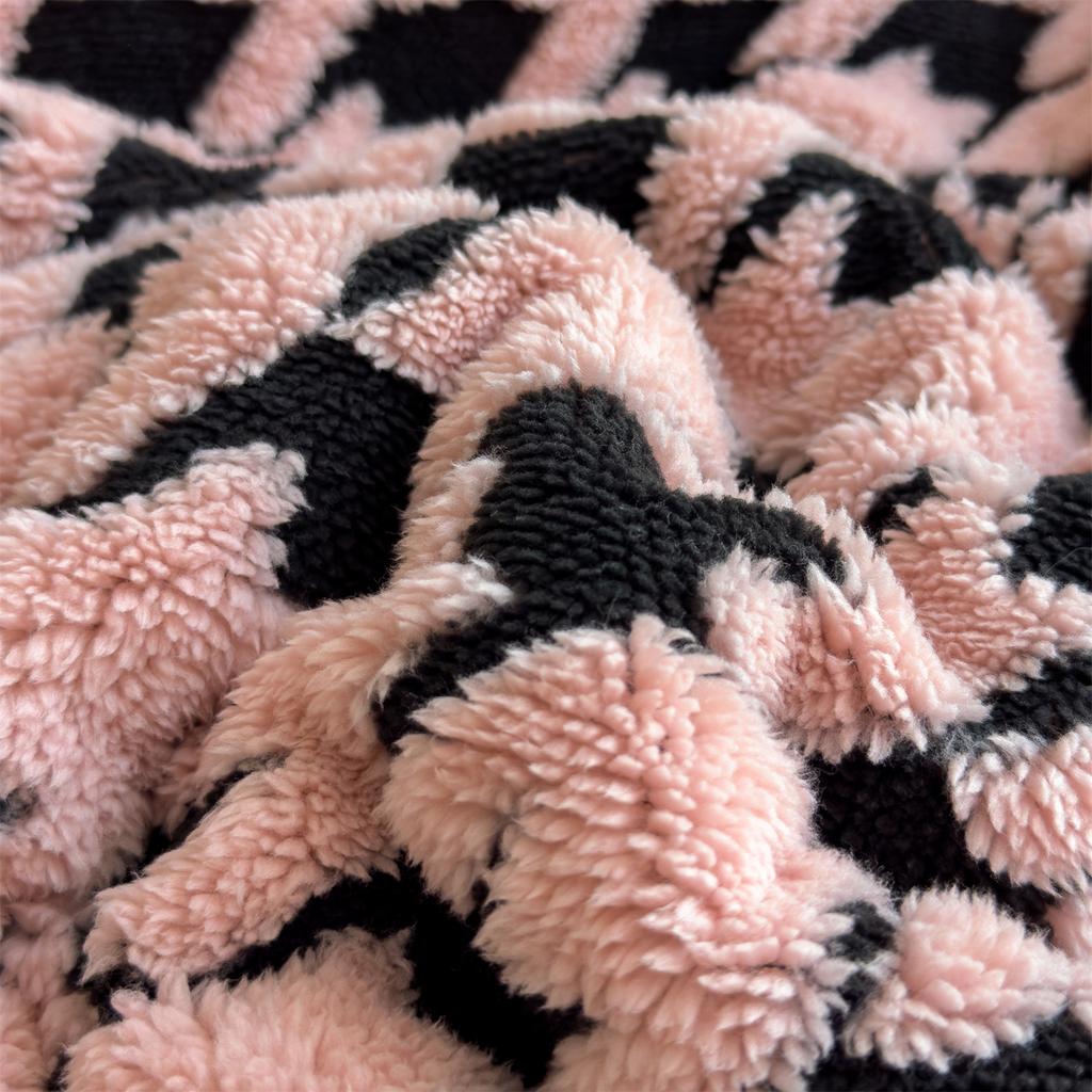 Houndstooth Pattern Fleece Blanket Set with Pillowcase Double Layer Thick Warm Artificial Wool Blankets for Bed Sofa Fall Winter