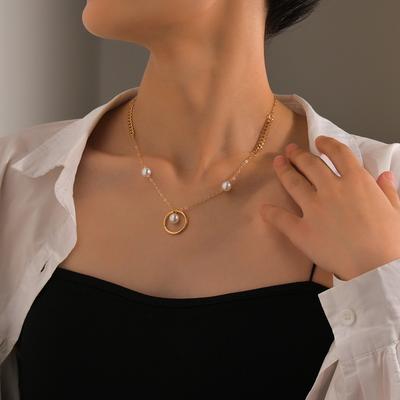 Personalized Internet Celebrity Style, Geometric Circular Pearl Pendant, Metal Necklace, Neck Chain.