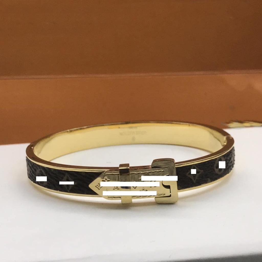 Europäisches & Amerikanisches Vintage Lederarmband mit Farbverlauf und Schloss-Design