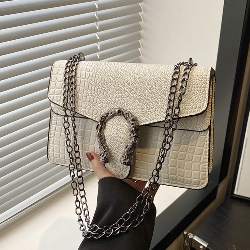 

Сумка Bacchus, ретро-сумка с крокодиловым узором для женщин 2025 популярна в этом году, высококлассная текстурная цепочка, легкая роскошь через плечо, тренд белый