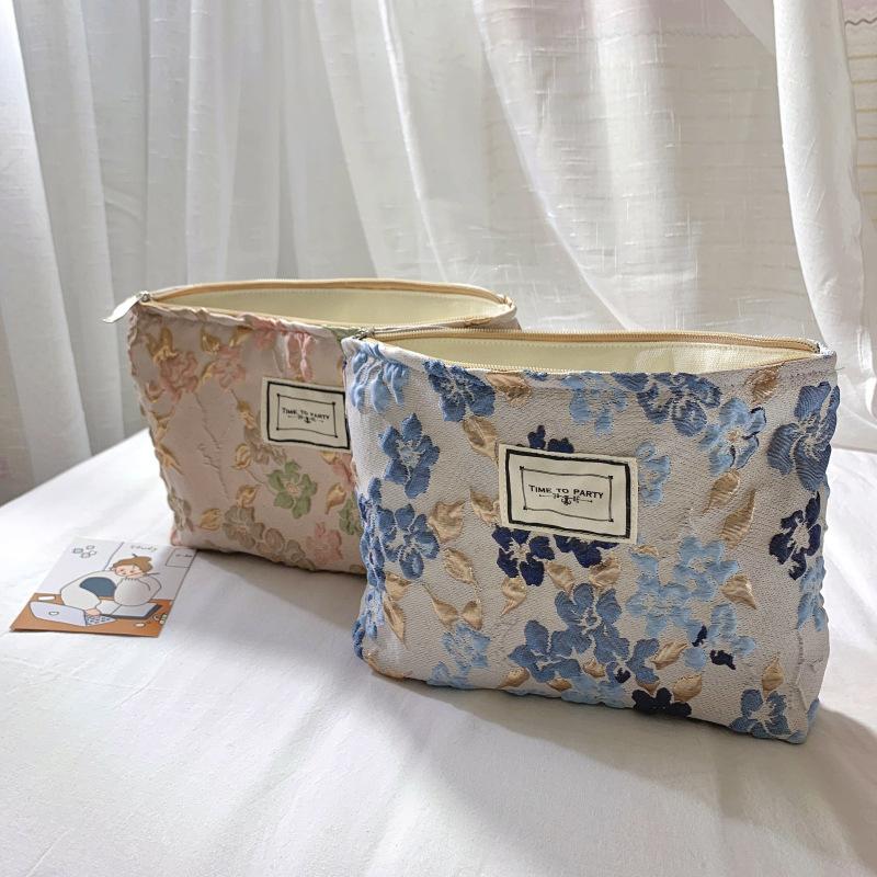 Meier Women's clutch bag cosmetic bag cloth bag handbag bubble cloth three-dimensional jacquard cosmetics bag