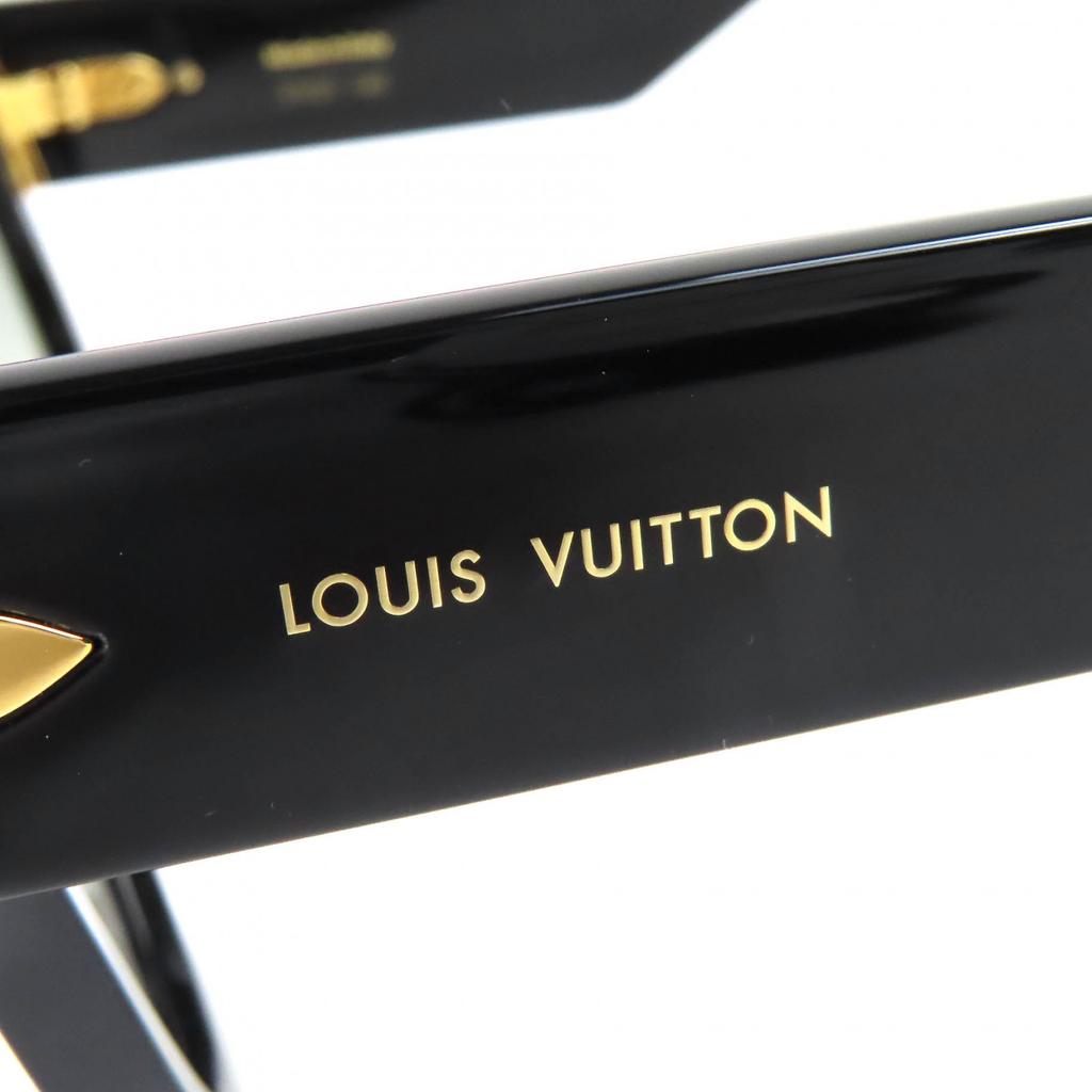 Great LOUIS VUITTON sunglasses Monogram Flower Edge Eyewear Frame: Black Women Z1777E Used
