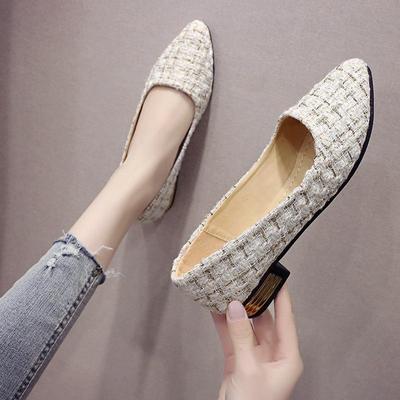 Zapatos individuales grandes para mujer, zapatos de trabajo versátiles, tacón bajo, tacón grueso, zapatos individuales de boca poco profunda, 2023, nueva ocupación de tela sencilla