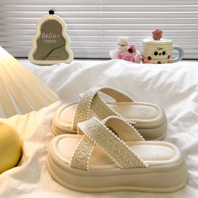 Fairy wind cool slippers, women's 2025 summer new wear soft-soled lazy shoes with skirts, beautiful thick-soled slippers