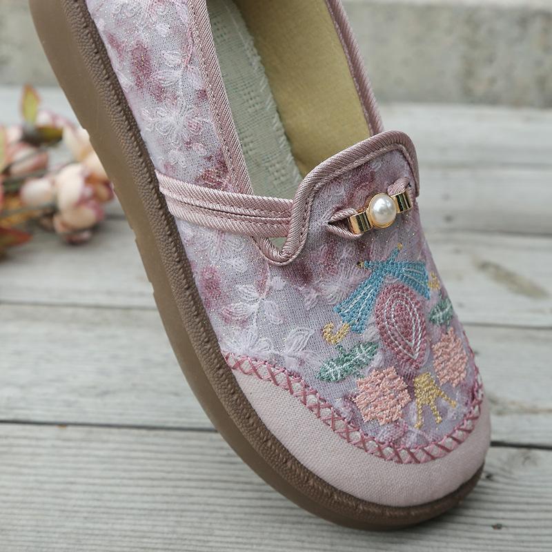 Batik Embroidered Women's Shoes, Soft-soled Anti-slip Summer Sandals, Women's Casual Shoes, Walking Shoes