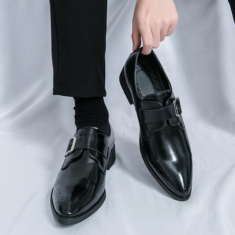 

Men s shoes large size new casual leather shoes fashionable retro low-top pointed shoes trend carved pointed leather shoes 47 чёрный