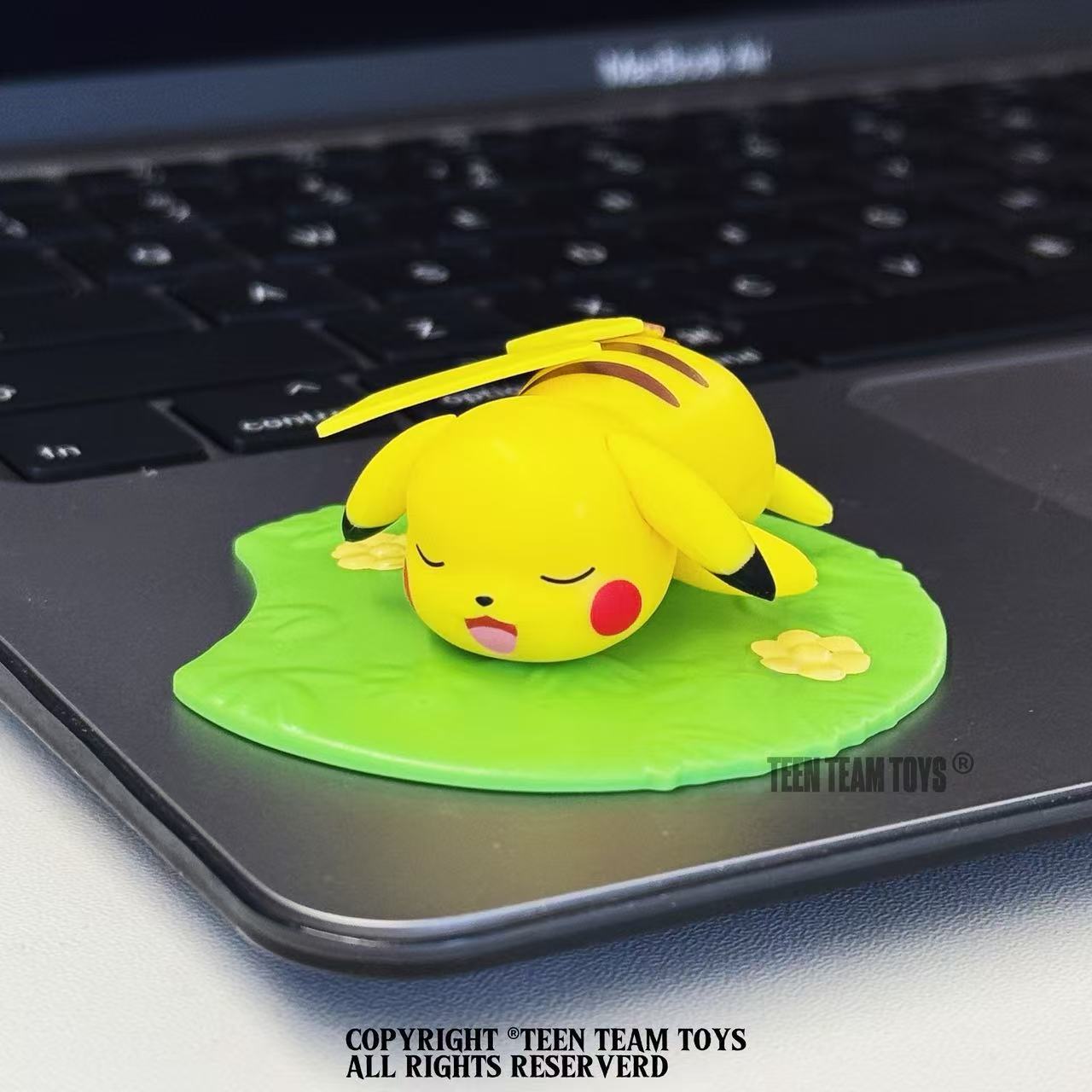 

Оригинальный брелок Покемон Пикачу Снорлакс Иви Бульбазавр Аниме Фигурки Игрушки Брелок Ароматический кулон Хэллоуин Подарки