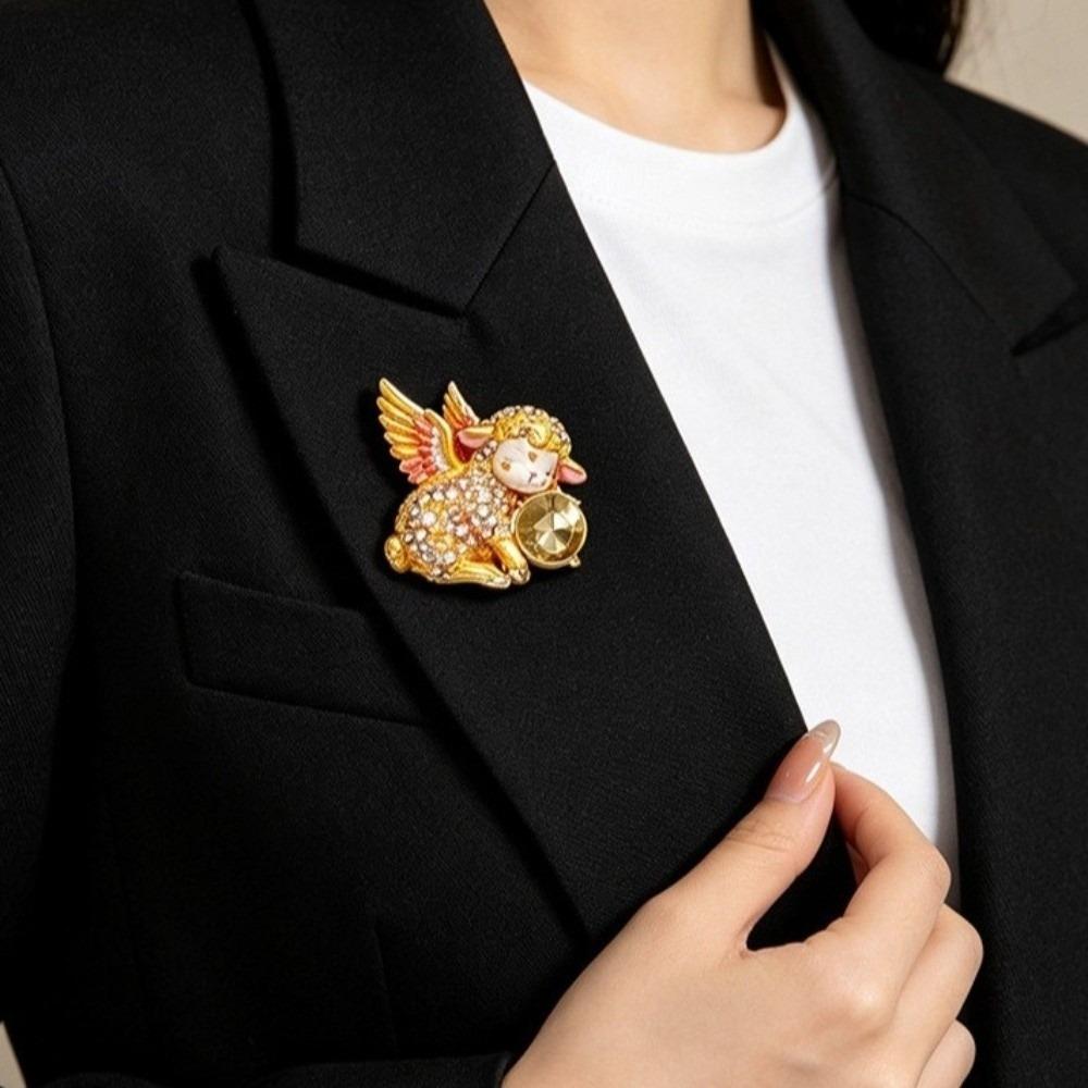 Rhinestone Goat Lapel Pin Zinc Zinc Alloy Animal Brooch Christmas Sheep Lamb Brooch Party