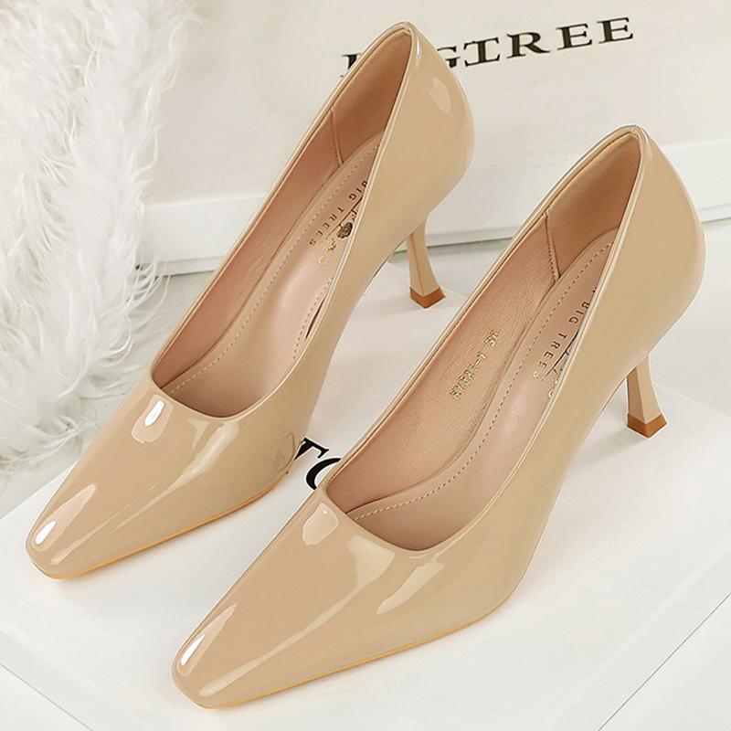 Women 7.5 cm Heels Patent leather Women Pumps Square head Kitten heels Stiletto Elegant banquet shoes Sexy party shoes