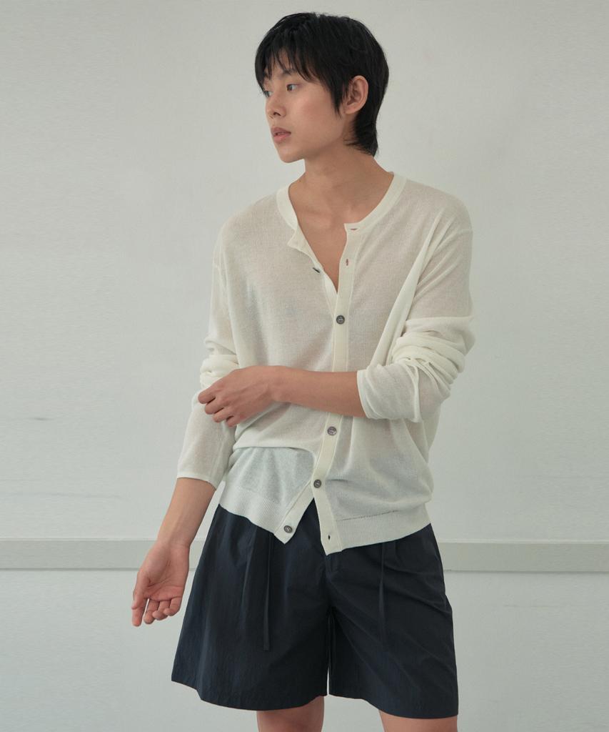 Wednesday Oasis Half One-Pleat Shorts_Charcoal(Wb6Pt14)