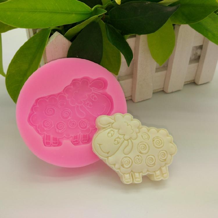 Cake Chocolate Clay Soap Cute Sheep Baking Fond Polymer Craft Art DIY Molds Tool