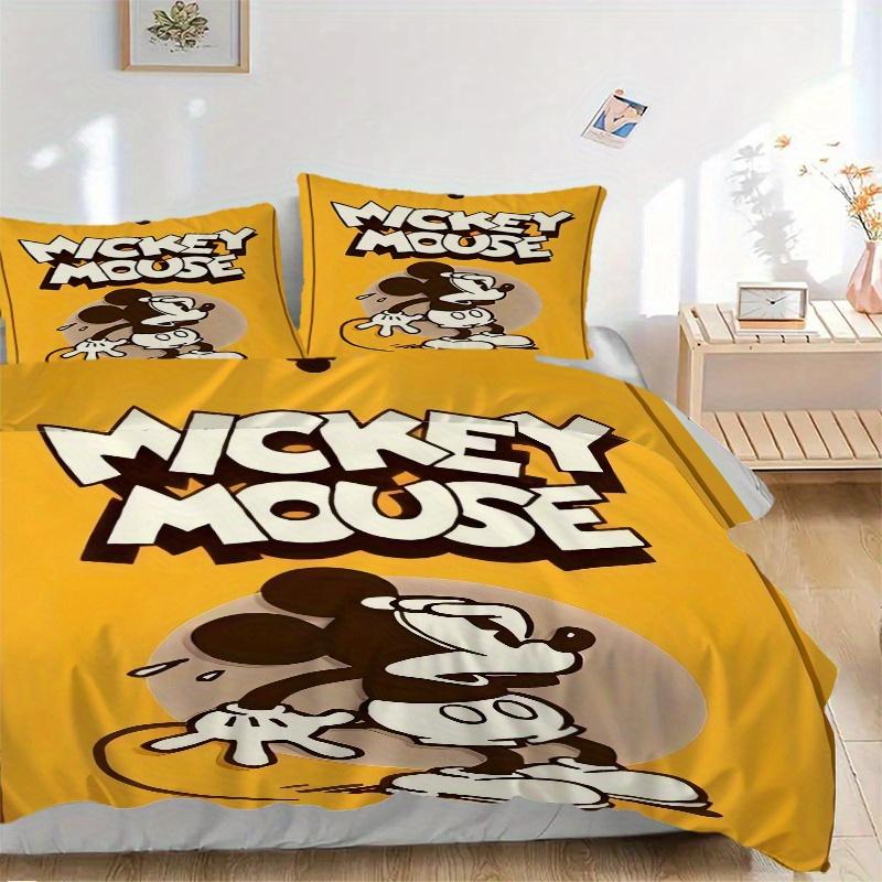 

3pcs Yellow Mickey Mouse Quilt Cover Set - Soft and Cozy Bedroom, Guest Room and Dorm Decorative Bedding 3-Piece Set 1 Quilt Cover + 2 Pillow Sha 135x200cm
