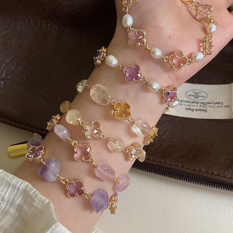 Pink Four-leaf Flower Bracelet Freshwater Pearl Natural Crystal Bracelet, Sweet Internet Celebrity Small Fragrance Citrine Bracelet.