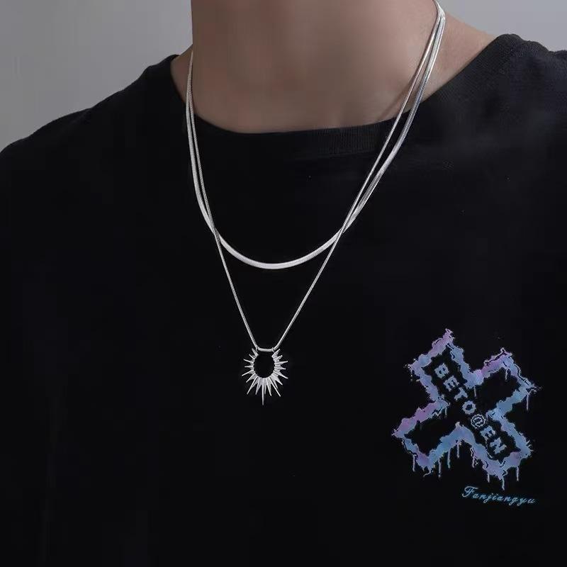 Double layered titanium steel sun necklace boys' niche design high-end sense does not fade snake bone chain girls' collarbone chain