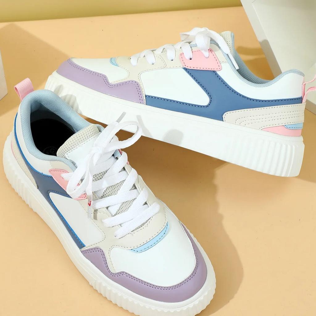 Classic Board Shoes Women Fashion PU Leather Sneakers Men Trendy Flats Casual Versatile Platform Shoes Lace-up Casual Trainers