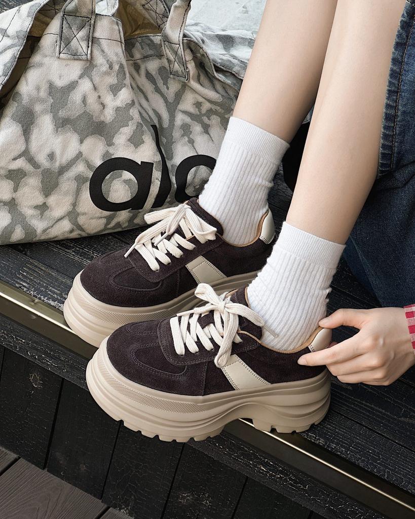 2025 New Autumn Leather Platform Small Height Increase Casual Shoes Dad Shoes Women's Lace-up Forrest Gump Shoes Sports Shoes