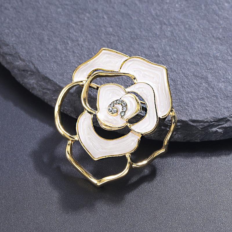 Kamelien-Broschen für Damen Unisex Emaille Klassisches Blumendesign Pflanzen-Anstecknadeln Büro Party Freund Geschenke Schmuck-Accessoires