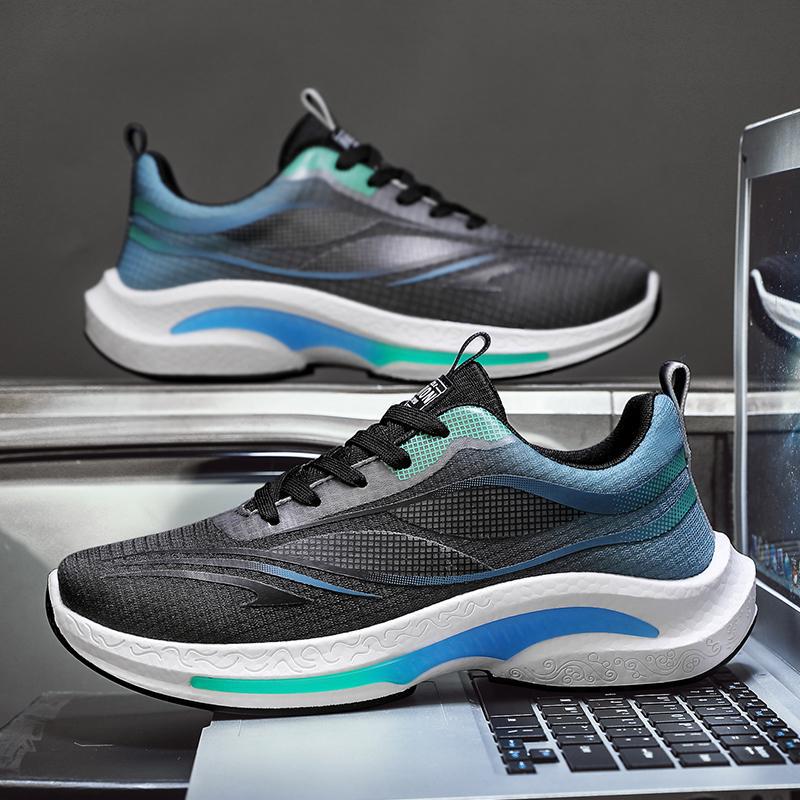 2025 New Men's Shoes Fashion Versatile Sports and Leisure Shoes Student Soft-soled Korean Version Trend Low-top Breathable Running Shoes