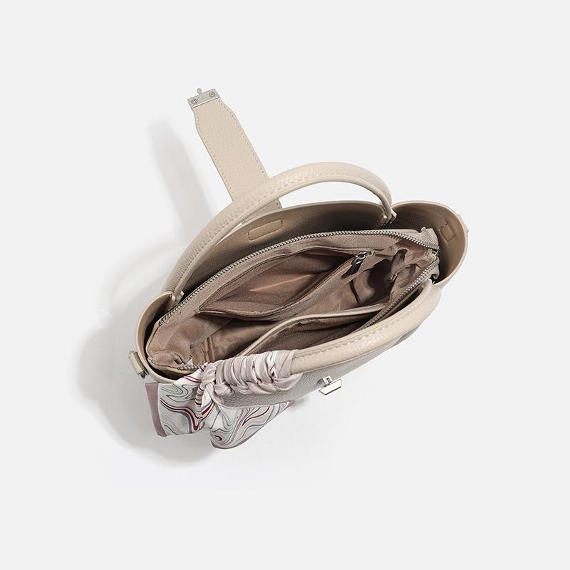 Leather Women's Bags, New Work Large-capacity Commuter Tote Bags, Textured Versatile Handbags, Shoulder Messenger Bags.