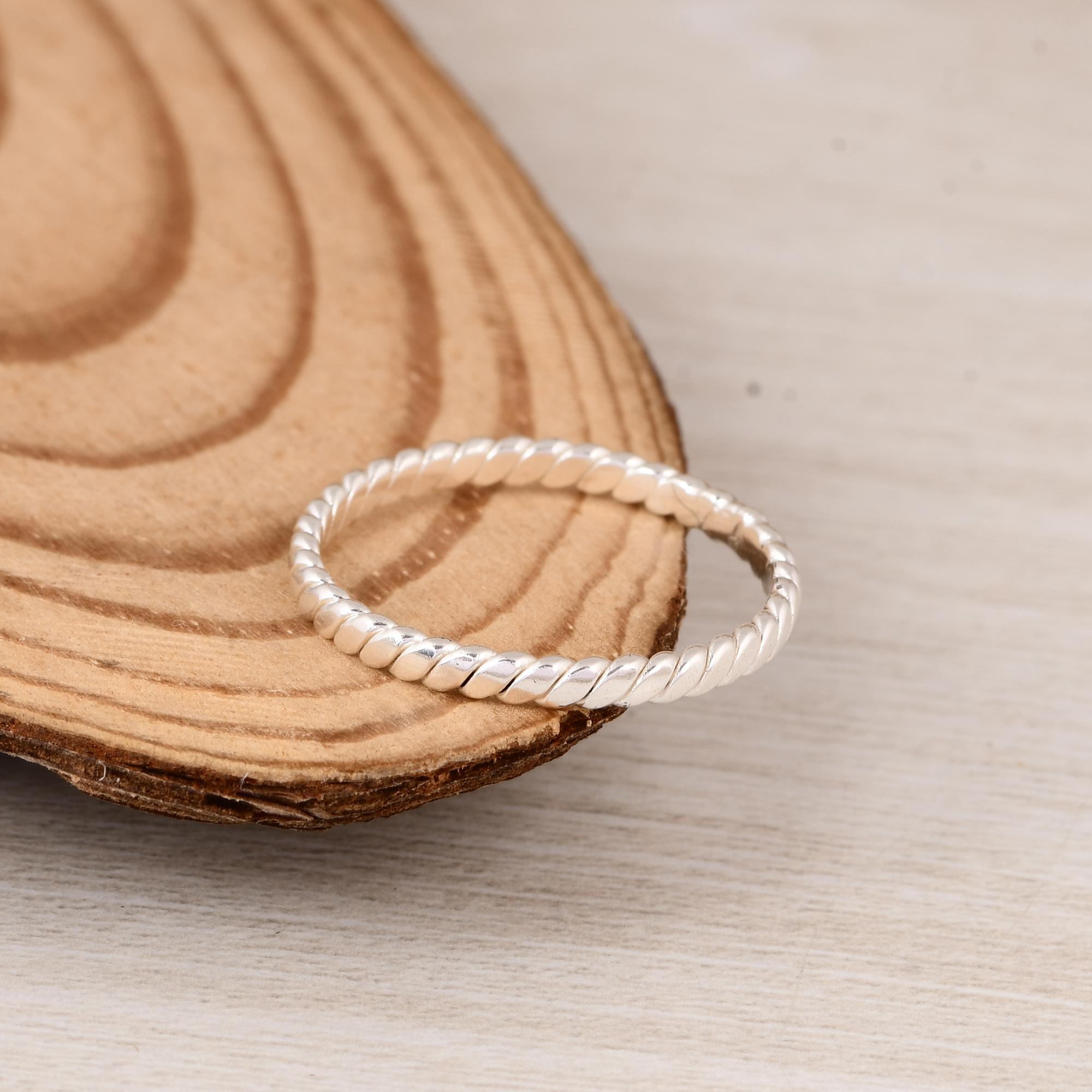 925 Sterling Silver Twisted Rope Ring – Dainty Stackable Silver Band – Minimalist Thin Rope Design – Everyday Promise Ring Gift for Her 5