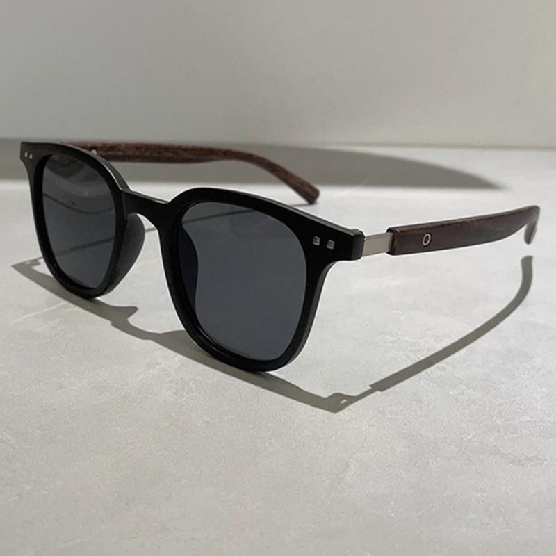Trendy Retro Wood Grain Polarized Sunglasses for Women and Men New Square Frame Sun Glasses Cycling Eyewear Outdoor Street UV400