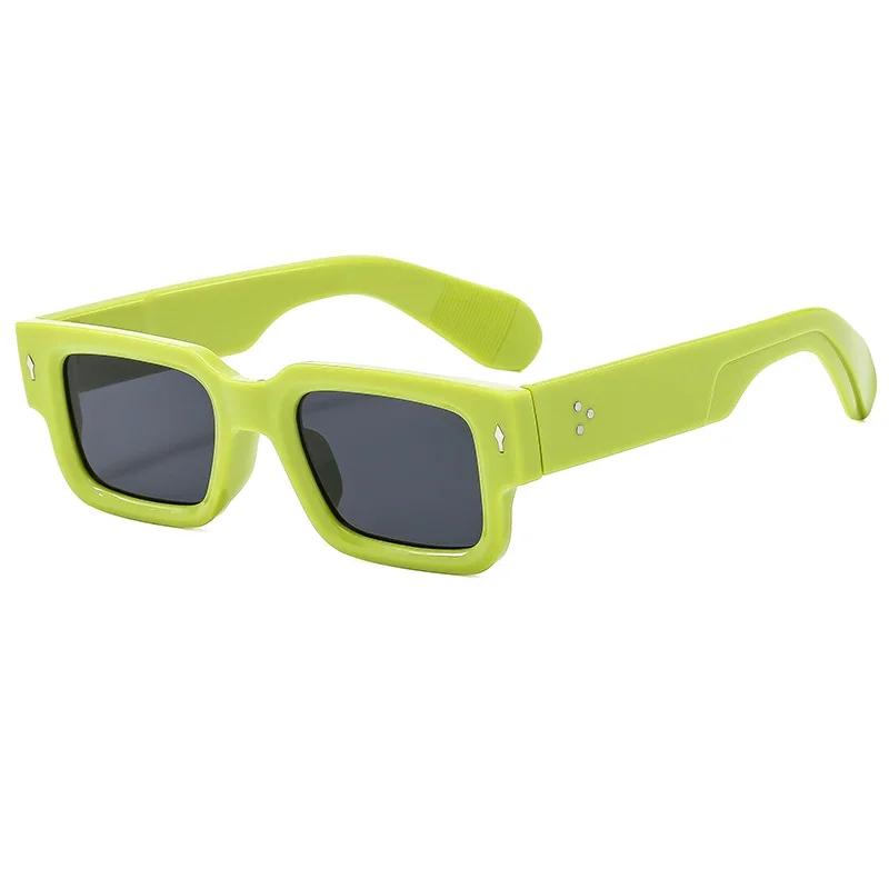 Classical High Square Rivet Sunglasses Men Women Punk Rectangle Design Retro UV400 Sun Glasses Fashion Eyewear