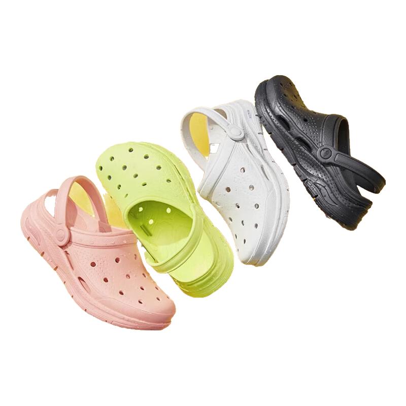 Skechers Women s Cloudwalk Comfort Clogs 36