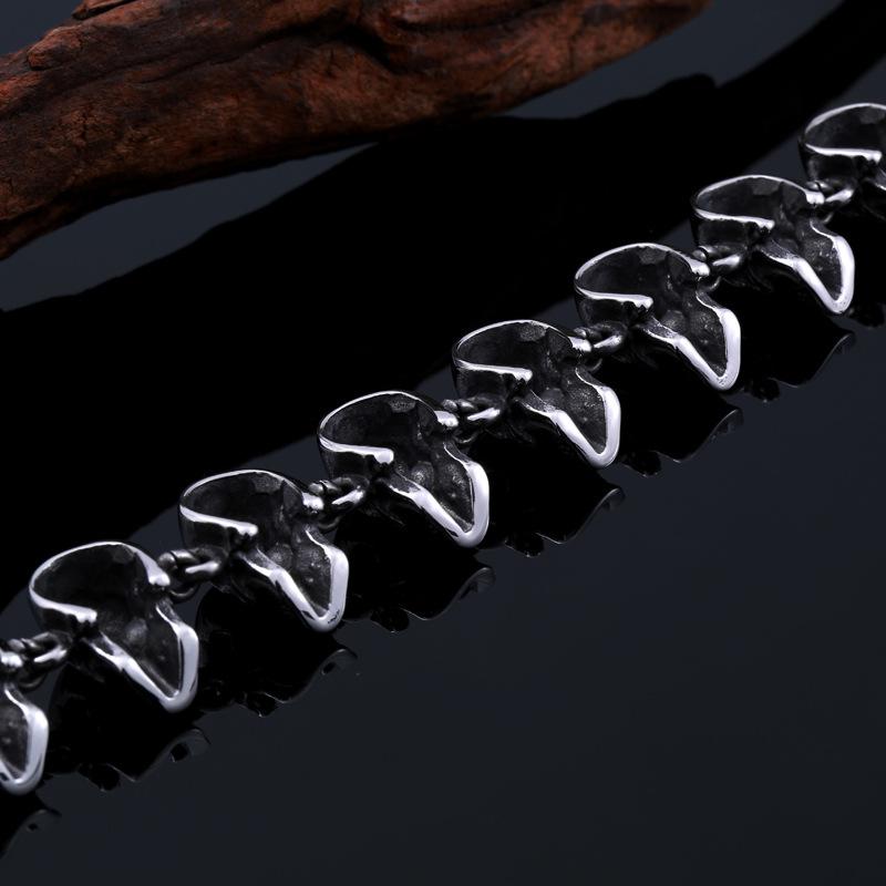 Náramek z titanové oceli Iron Warrior Pánský personalizovaný náramek s lebkou z nerezové oceli v punkovém stylu