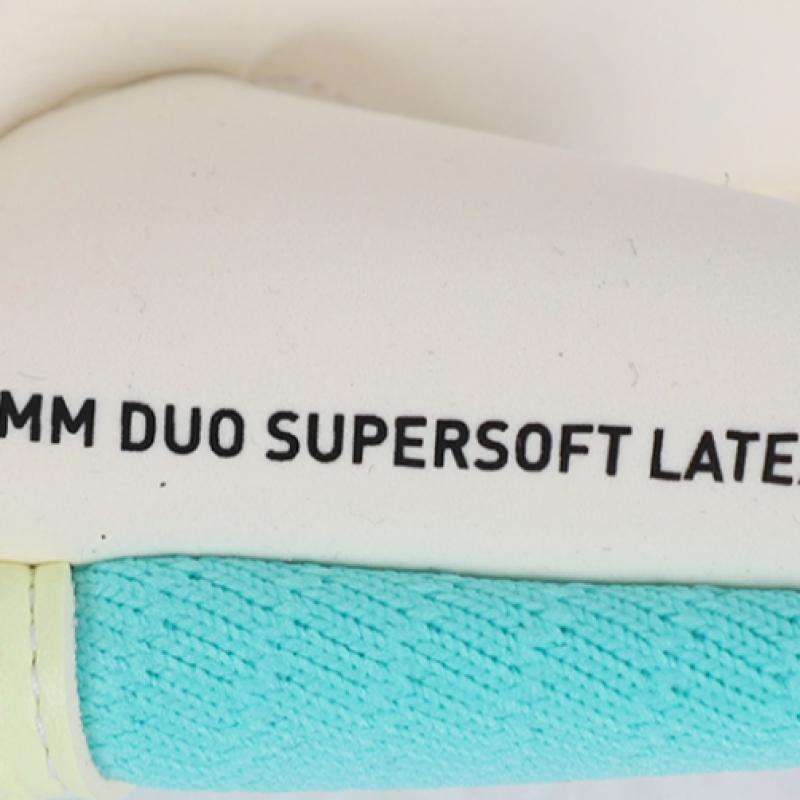 Puma Future Pro Hybrid Goalkeeper Gloves