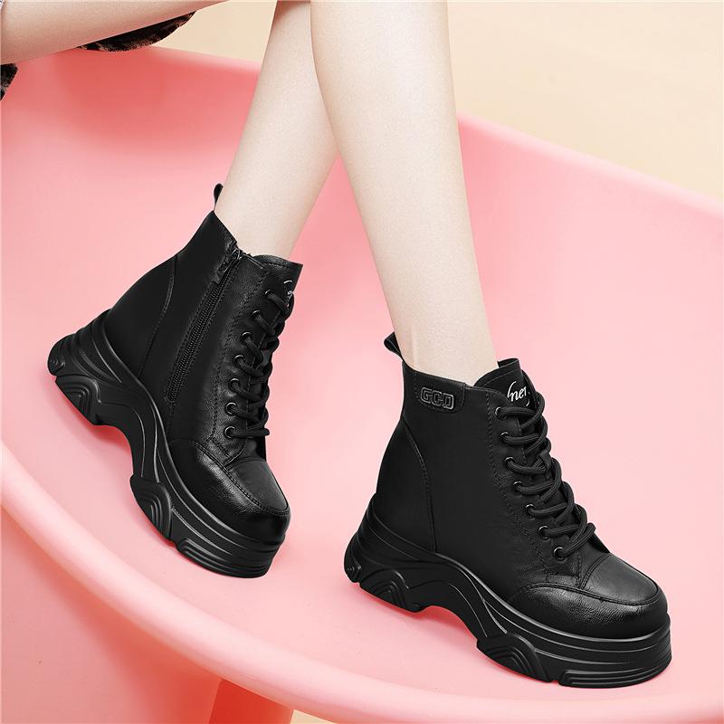 Platform short boots women's autumn and winter new mid-heel women's leather shoes with velvet inner height increase black explosive boots