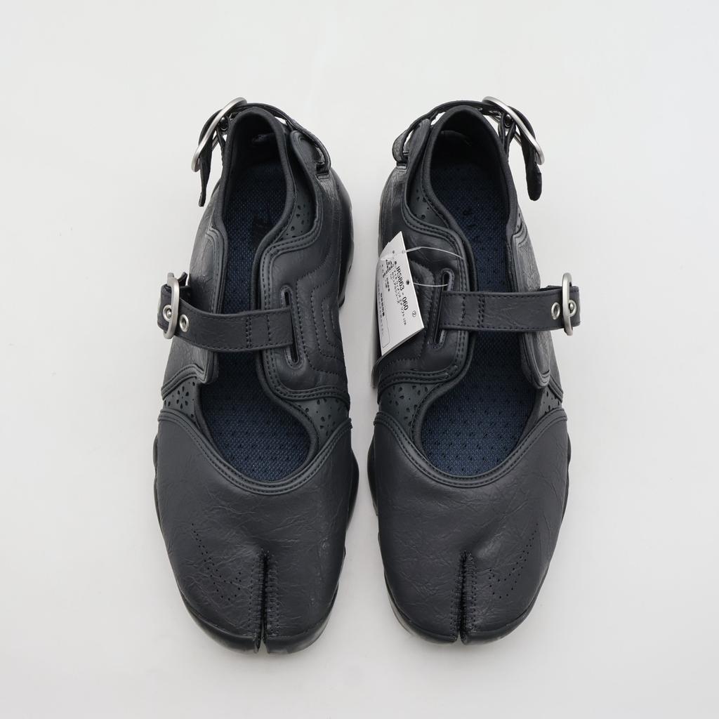 IR5863-060 Nike Air Rift Leather "Anthracite" (Women's)