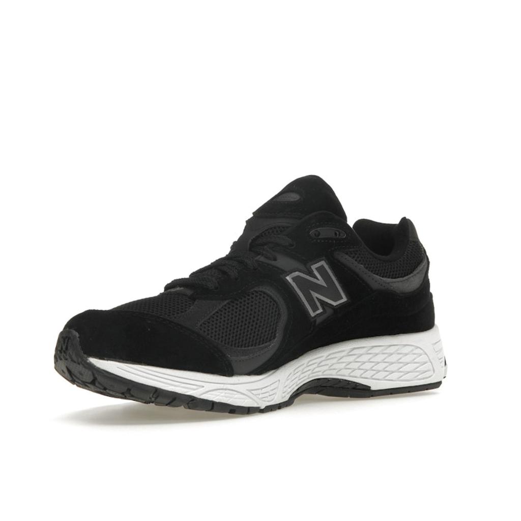 New Balance 2002R Black Gunmetal Men Sneakers Phantom M2002RBK