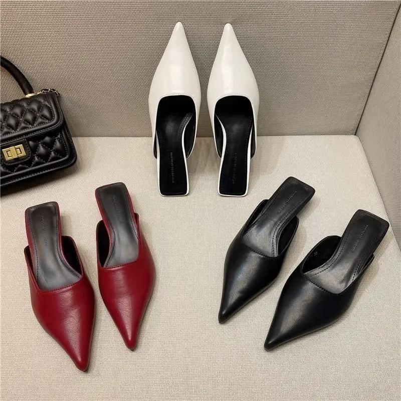 Fashion Woman Slippers Pointed Toe Outside Job Sandals Slides Mules Low Heel White Shoes for Women with Comfortable Luxury Korea Style