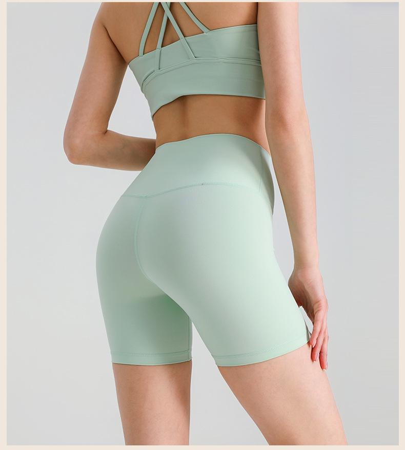 Pregnancy-Friendly High-Waist Seamless Yoga Shorts - Summer Nude Feel, Three-Quarter Length, High Elasticity Fitness Base Layer.