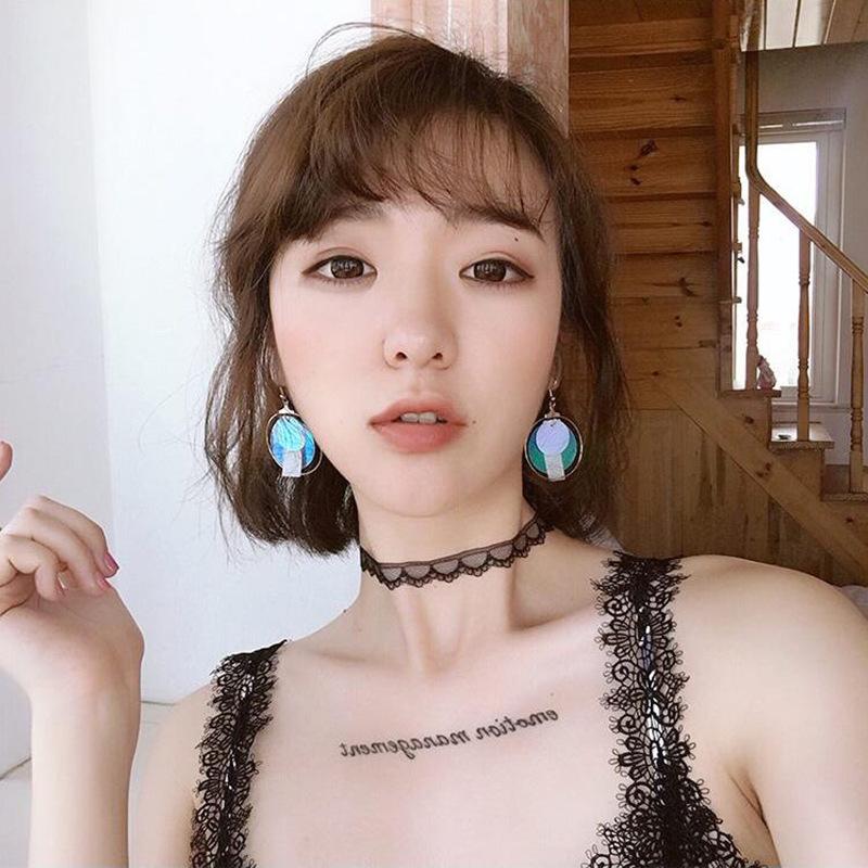 

Серьги-круги с лазерным блеском, меняющим цвет золотой