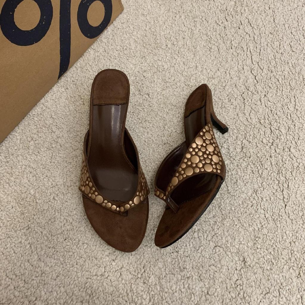 Cowhide Version~ Niche Leather Retro Rivet Suede Fine Heel Herringbone Cool Slippers Women's Feet Versatile High Heels Women