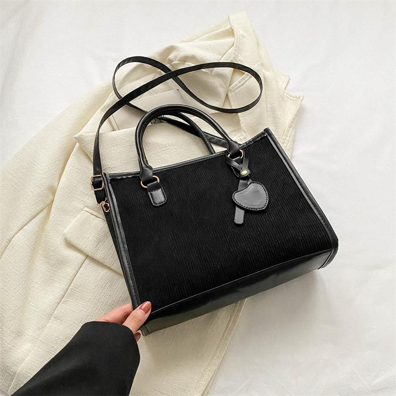 Trendy Black Canvas Shoulder Bag Stylish Vintage Tote Bag For Everyday Use чёрный